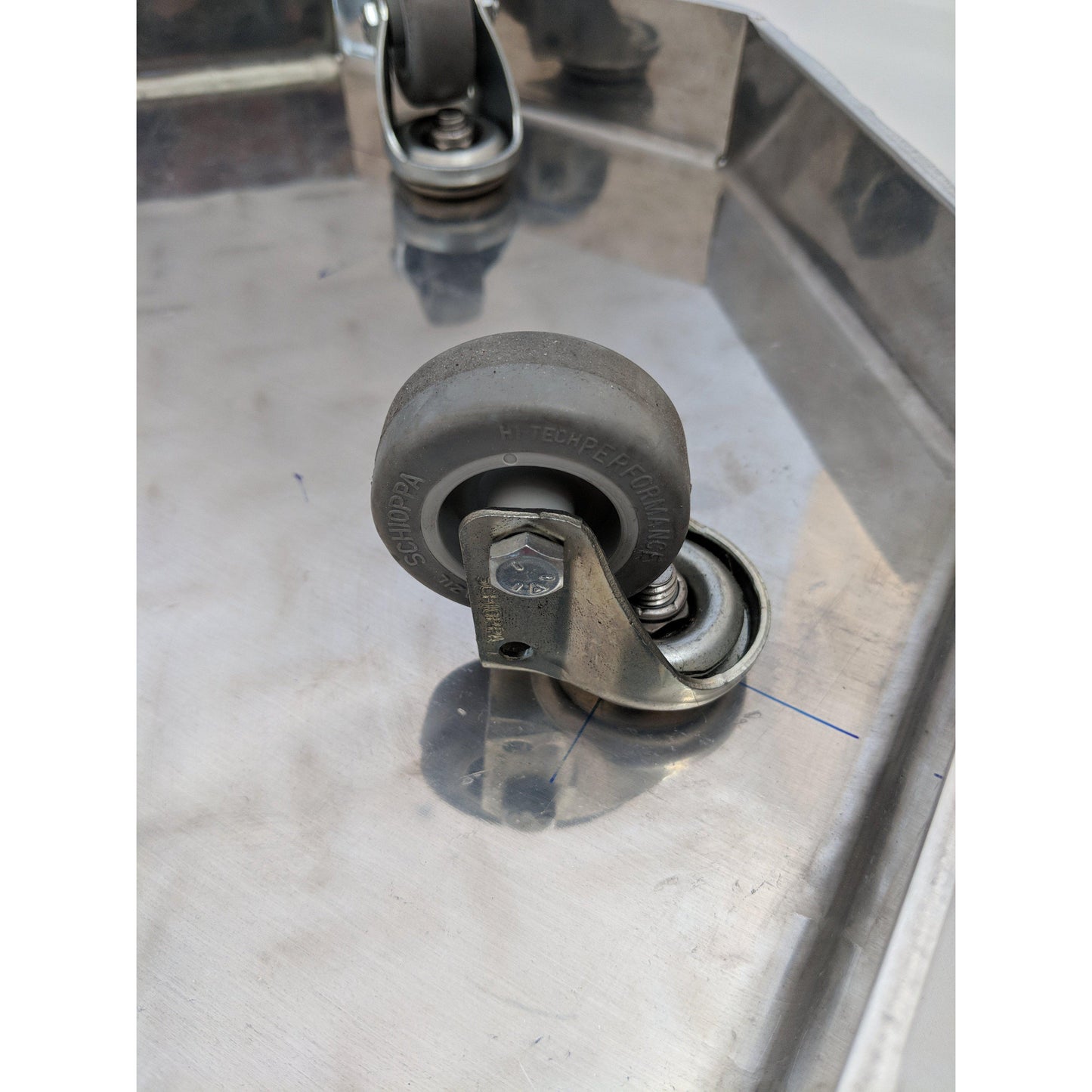 Round Diamond Plate Plant Dolly Wheels